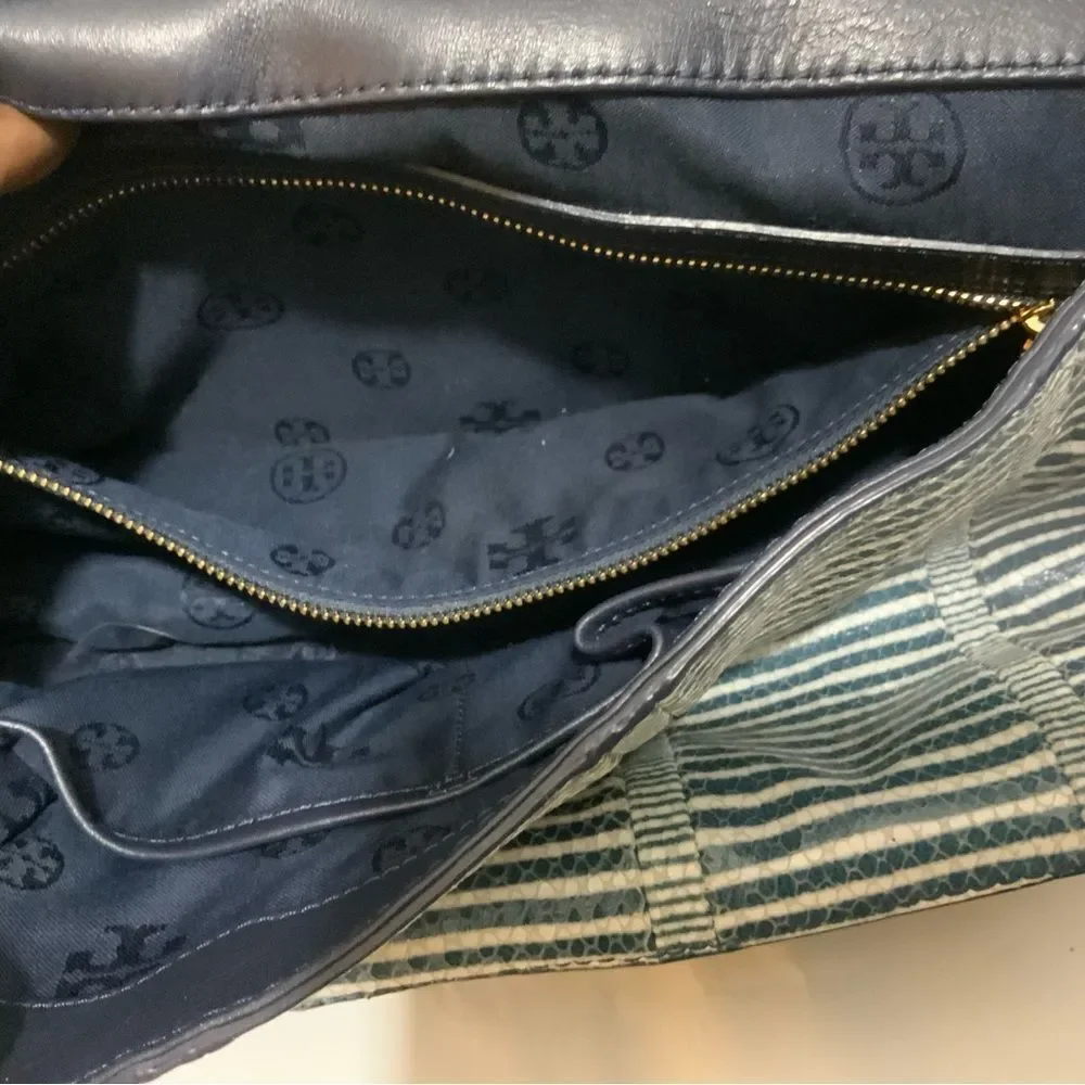 TORY BURCH MARION PATCHWORK SADDLEBAG Blue white liknew - Picture 16 of 16